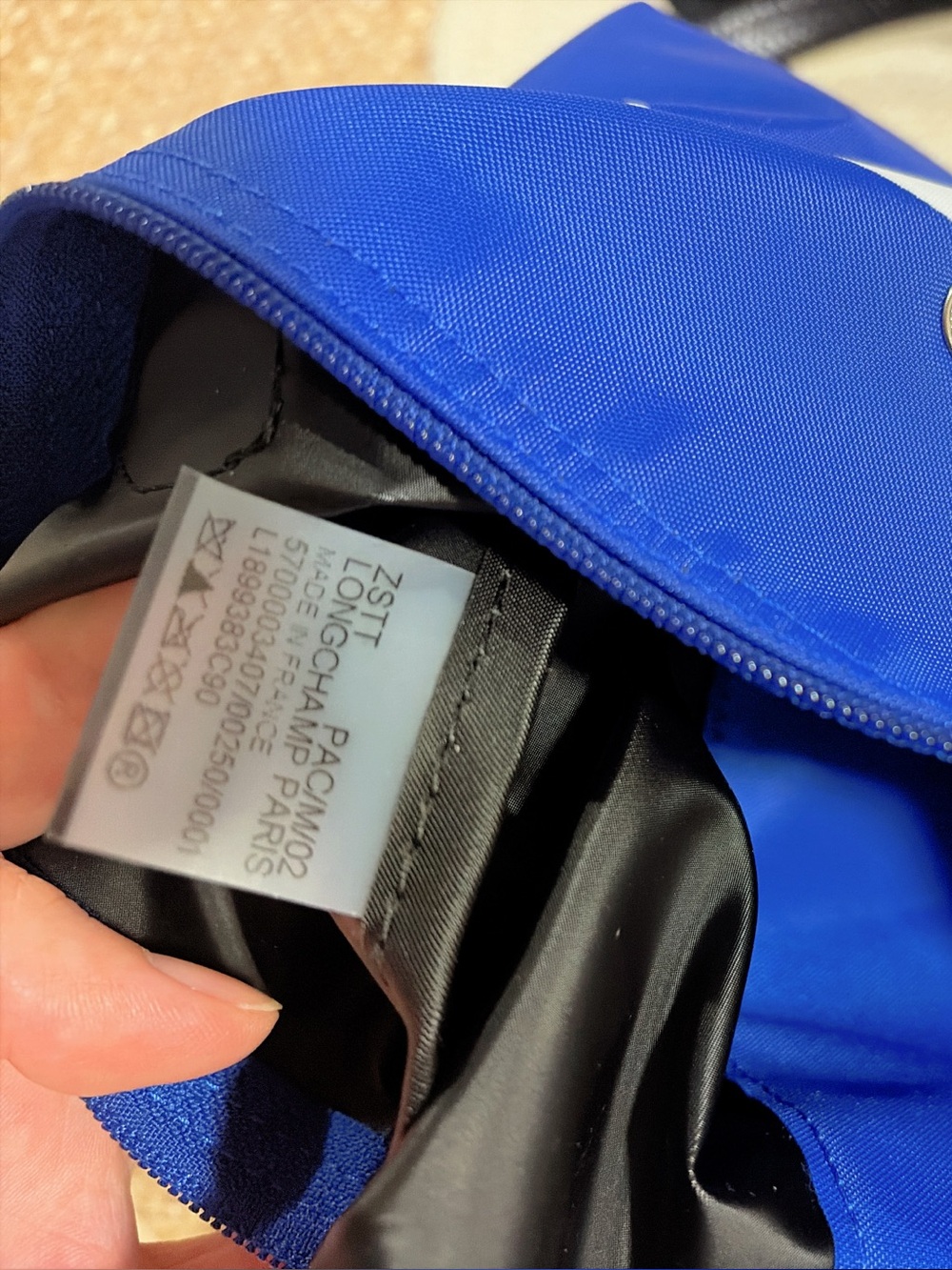 (NWOT)Longchamp limited edition Blue and Black PARIS Logo Tote - Picture 5 of 5
